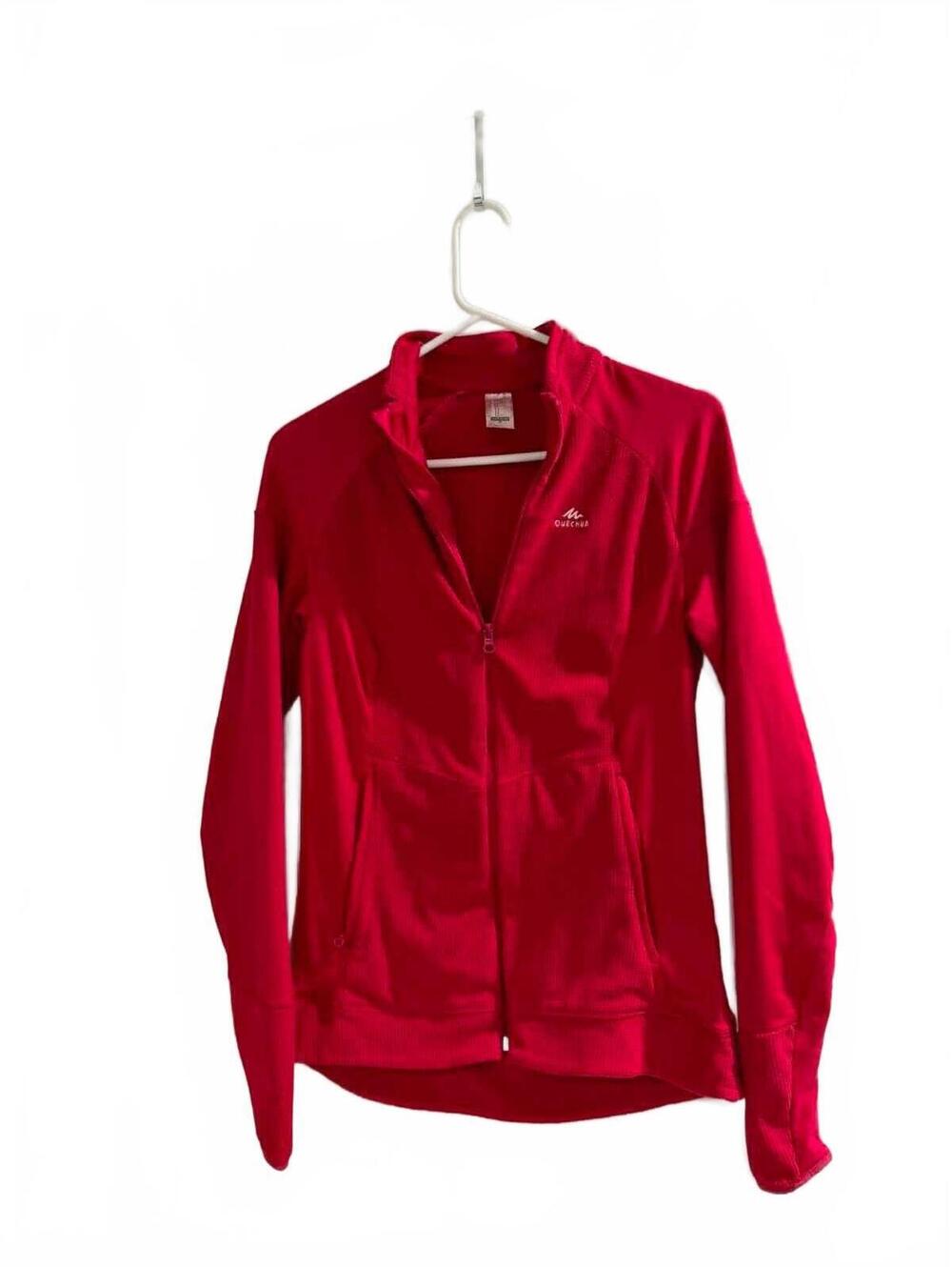 Quechua Women's Red Full-Zip Athletic Jacket Medium